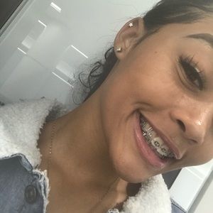 Meet your Posher, Josi